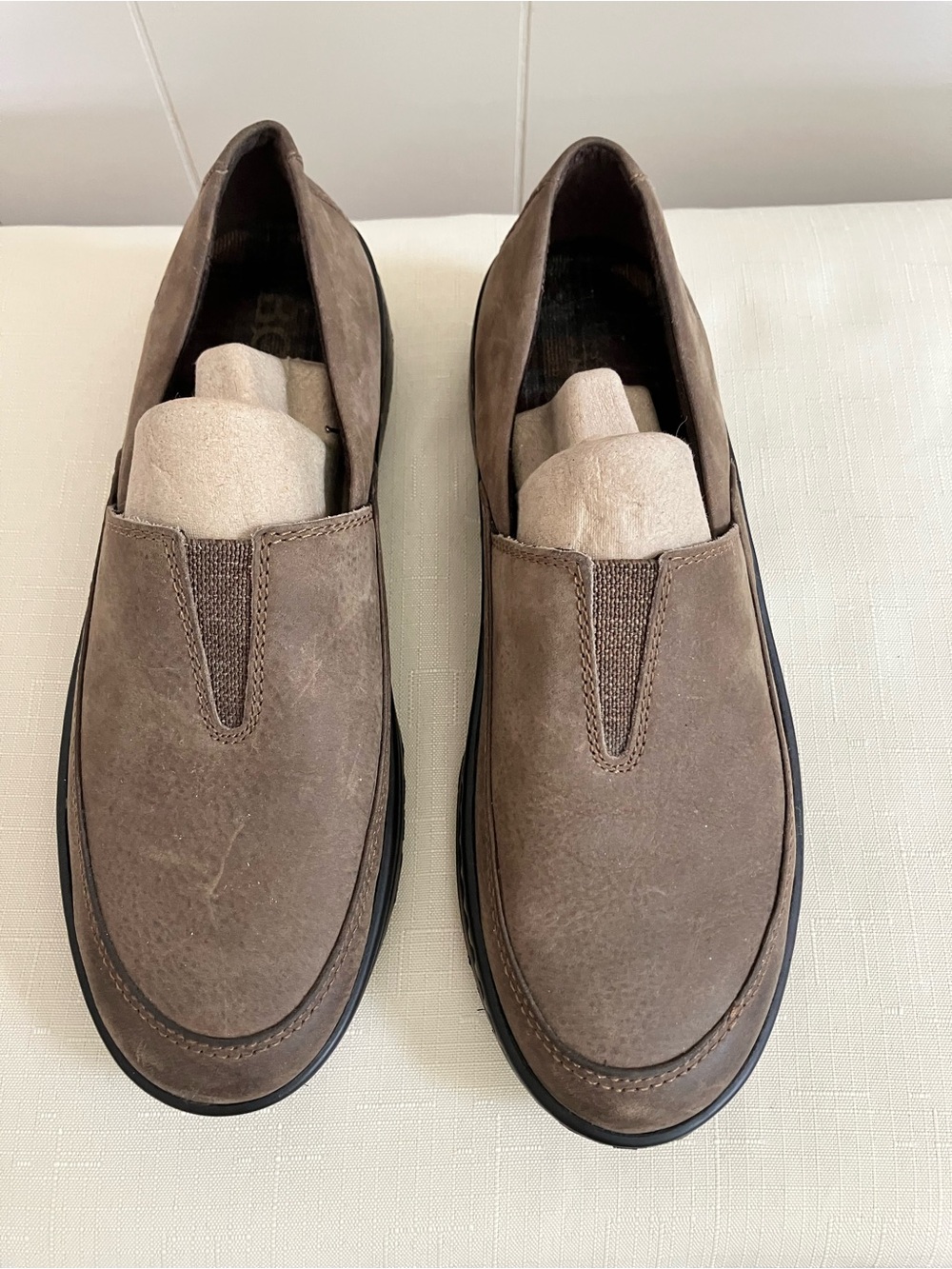 Born Women’s Slip-On Leather Loafers in Brown